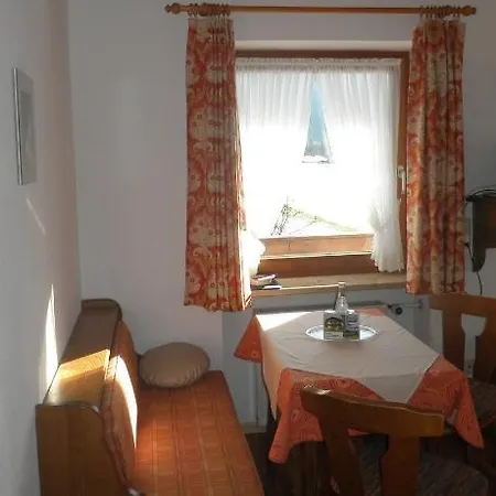 Gastehaus Schlagbauer Guest house Reit im Winkl